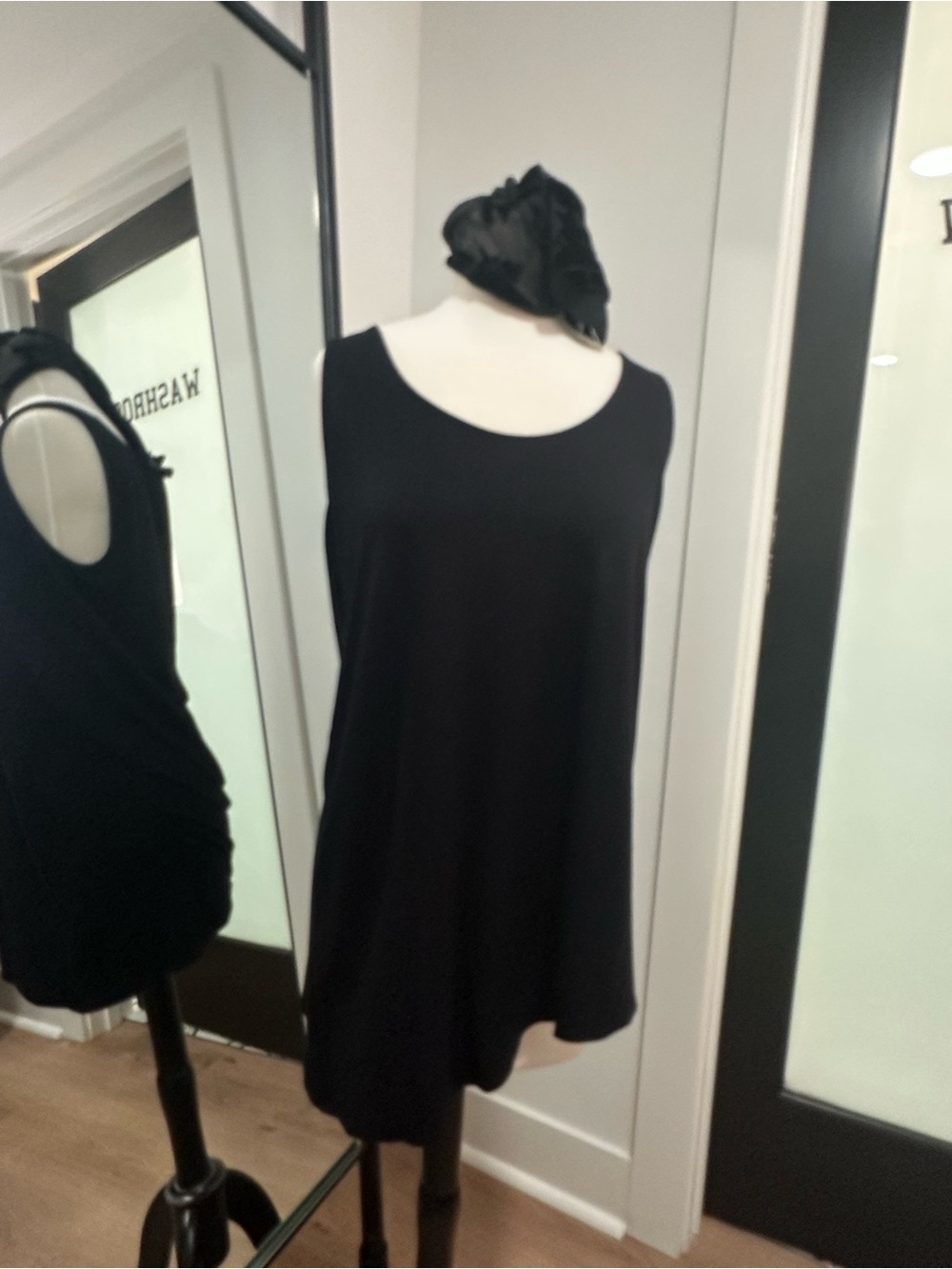 Eileen Fisher Black Scoop Neck asymmetric Tank M/M